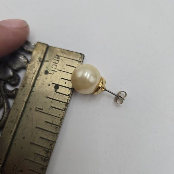 Vintage Signed Kenneth Jay Lane KJL Large Faux Pearl Studs Earrings Gold Tone - Picture 4 of 4